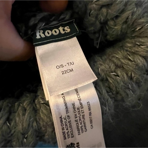 🔖 Roots Beanie - Picture 4 of 5